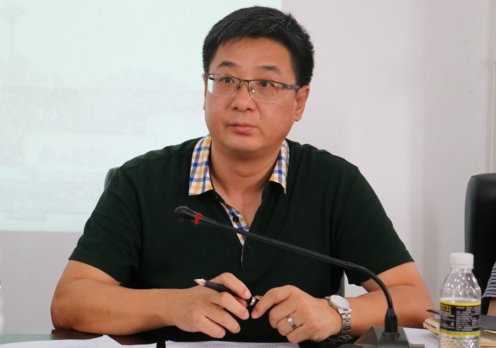 王安興主持會議并作總結(jié)講話（黨委宣傳部 朱澤東攝影）.jpg